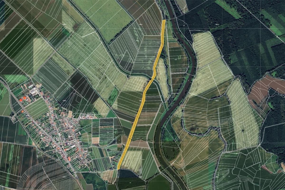 50.378624403, 15.61127002 (96).jpg