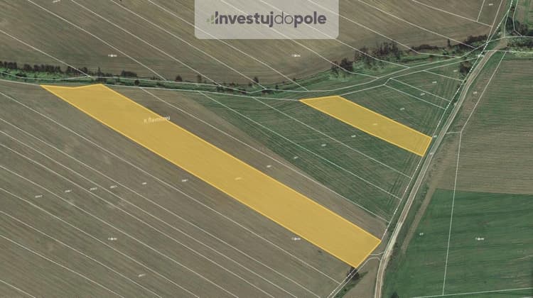 Prodej podílu 1/2 pole 8 183 m², Hředle