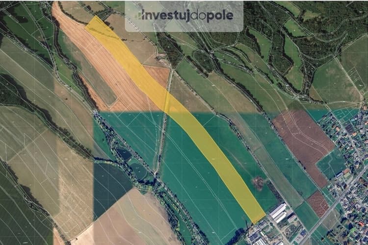 Prodej podílu 1/6 pole 22 010 m², Rapotín