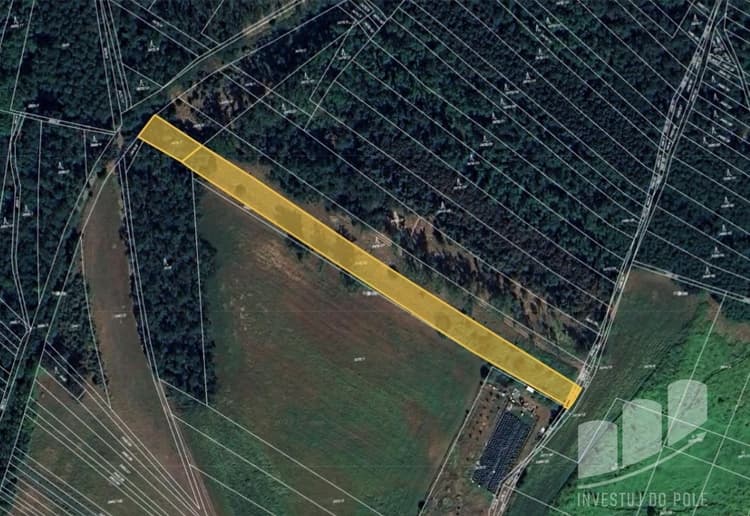 Prodej podílu 1/2 pole 2 598 m², Dubňany