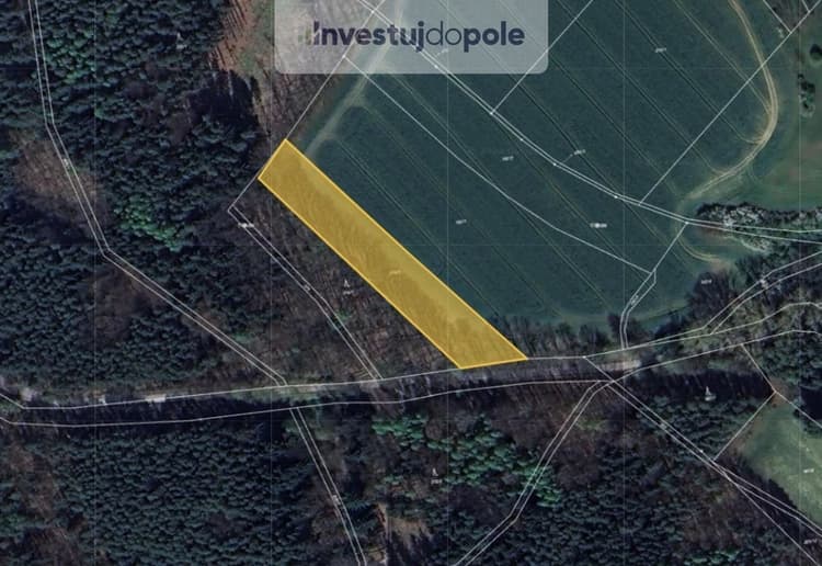 Prodej pole 4 402 m², Troskovice - Křenovy
