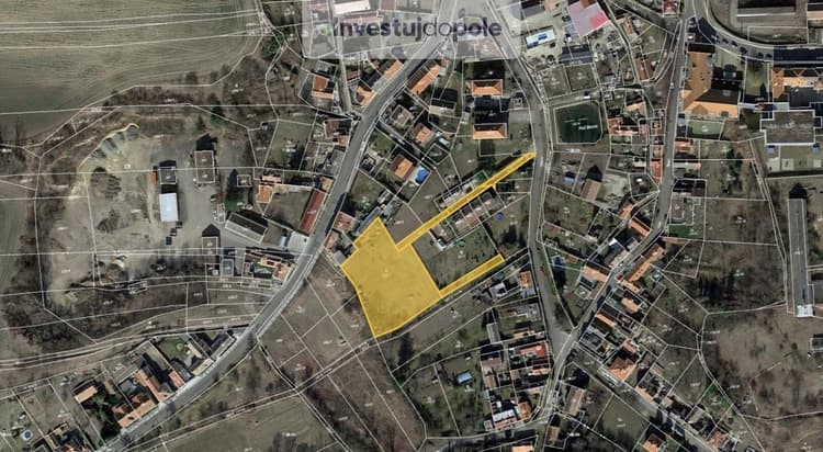 Prodej stavebního pozemku 3 529 m², Mšené-lázně