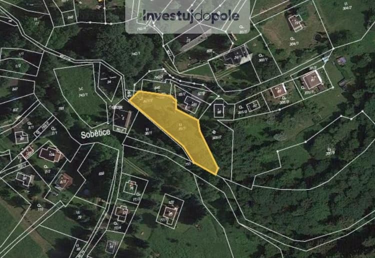 Prodej podílu 3/10 stavebního pozemku 318 m², Výsluní - Sobětice
