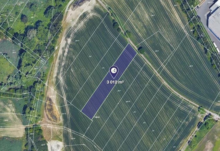 Prodej komerčního pozemku v k.ú. Mariánské Hory