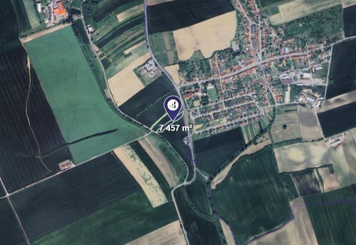 Uhřice - foto 1