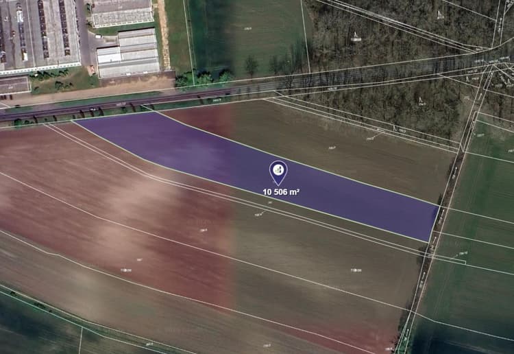 Prodej komerčního pozemku v k.ú. Budyně nad Ohří