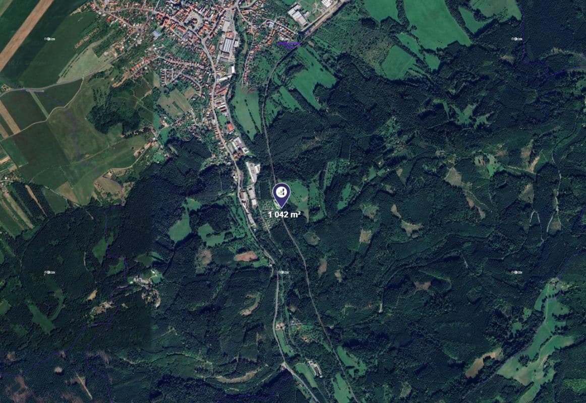 Valašské Klobouky - foto 1