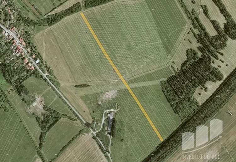 Prodej podílu 1/3 louky 1 653 m², Kuželov