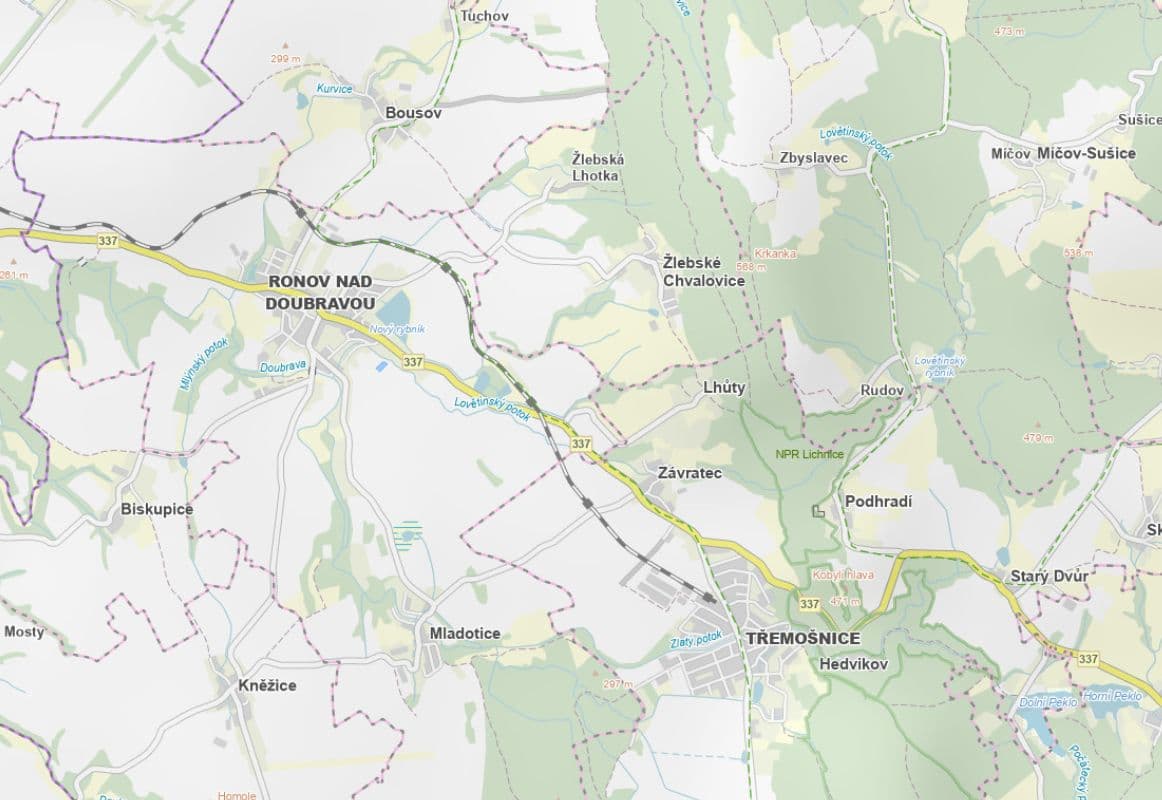 Ronov nad Doubravou - foto 2