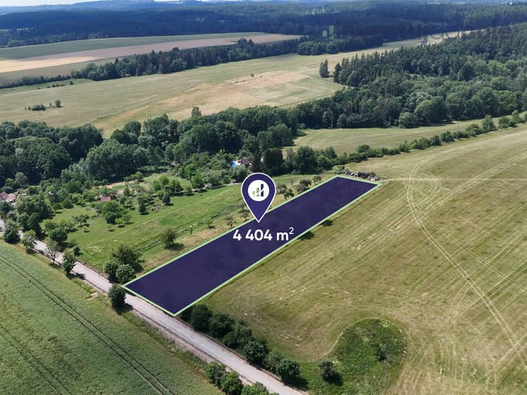 Stavební pozemek pro bydlení v Křemenci, 4404 m2